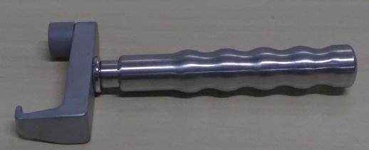 68-030301 EXTRATOR FEMORAL 68-030204