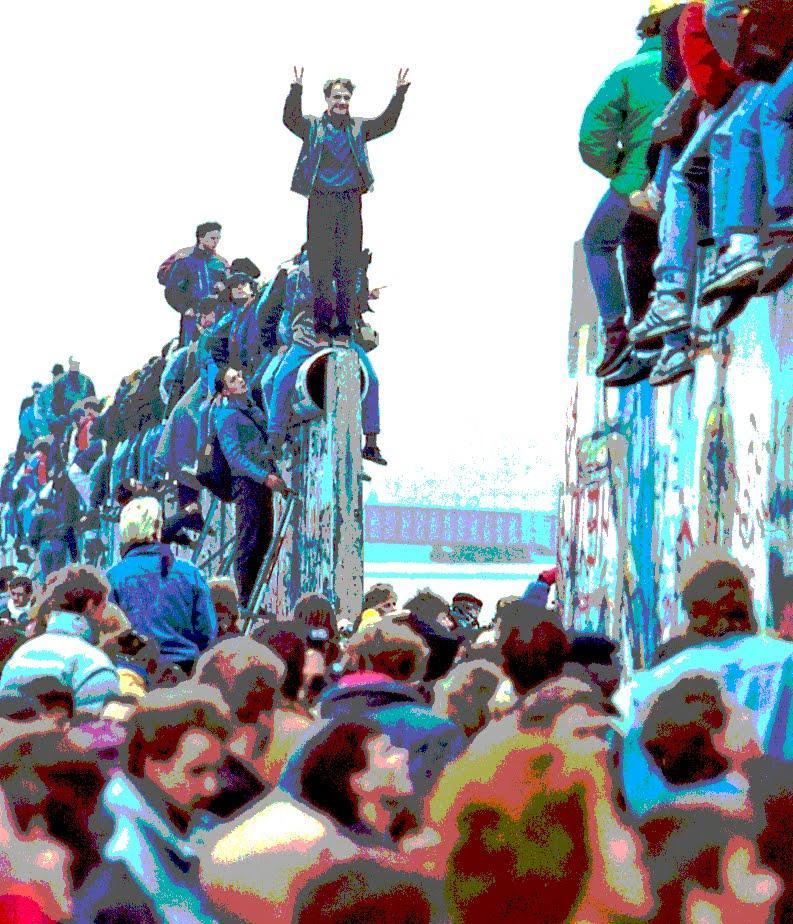 FORÇA IMPULSORA QUEDA DO MURO DE BERLIM 9/11/1989