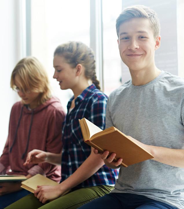 E PARA OS ESTUDANTES, O QUE MUDA? A Base é uma medida que terá um impacto bastante positivo na educação de crianças e adolescentes.