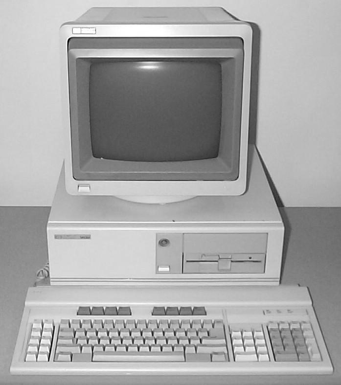 Figura 1.23: Computador pessoal da quarta geração. 1.2.5 Quinta Geração (1991 dias atuais) Os computadores da quinta geração usam processadores com milhões de transistores.