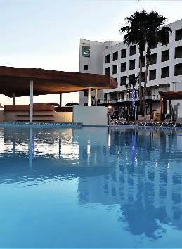 OLHÃO, TAVIRA, CACELA E MONTEGORDO Maria Nova Lounge Hotel Tavira 45 Pessoa em Duplo Standard, em regime de Alojamento e Pequeno